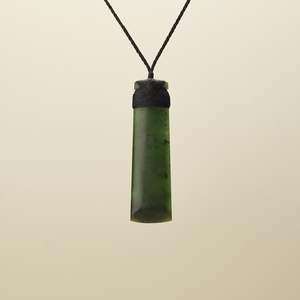Pendants: Toki Kahurangi Pounamu XXL Pendant