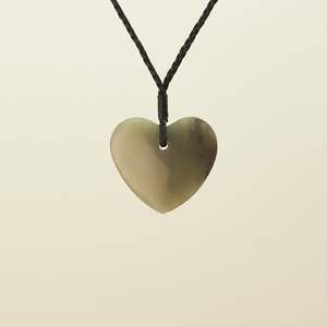 Aroha Love: Manawa Inanga Small Medium Pounamu Pendant