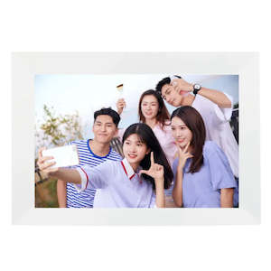 Trends: SmartView Rotatable WiFi Photo Frame