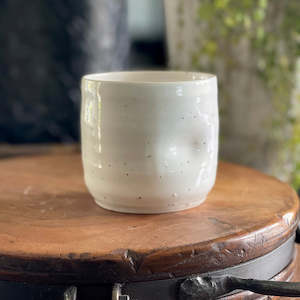 Ceramics: Hug Mug Rustic White