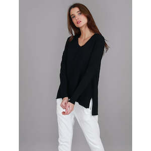 Third Story: Millicent Long Sleeve Tee Black