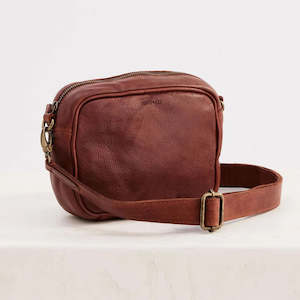 Camera Crossbody Bag Cognac