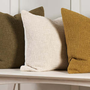 New: Bardot Cushion Ivory 50x50 w Feather Inner