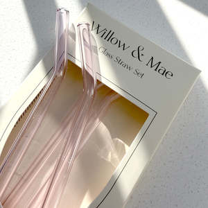 Eco Living: Pink Reuseable Pk4 Glass Drinking Straws