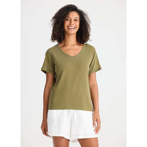 Holiday: Kasai Tee Olive