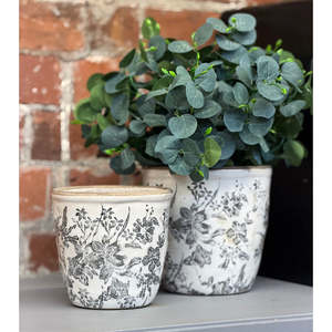 Homewares Living: Black Floral Ceramic Pot