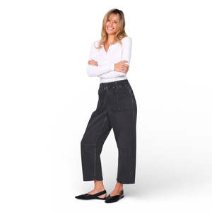 Apparel: Leo Barrel Jean Black