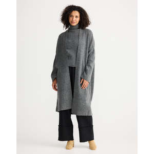 Lucerne Cardi Charcoal