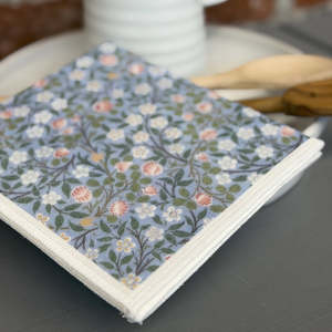 Kitchen Table: Nawrap Dish Cloth WM White Clover