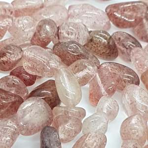 Gemstone Beads: Strawberry Quartz Gemstone Nugget Beads