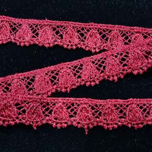 Trims: Maroon Lace Trim