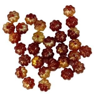 30pc 10mm Flower Beads