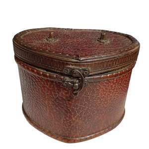 Sale: **FAULTY** Heart Shaped Wooden Box