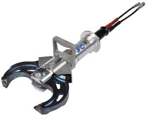 Handheld Crushers Splitters: Darda HCS8 hand held crusher.