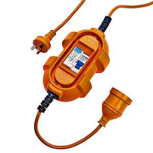 Electrical Accessories: Ampfibian MINI 15 amp Power Adapter