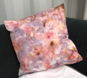 Sat 7 December, 10am-1pm, Ice Dyeing – Cushion Cover Workshop