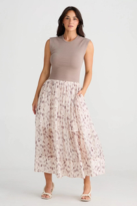 Products: Daphne Dress - 4Artsake