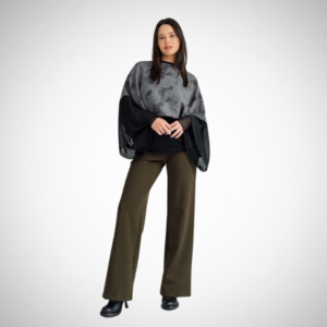 Products: Dolly.B Lounge Pant (Short) - 4Artsake