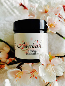 Products: Arukah Omega Moisturiser Arukah Beauty Limite