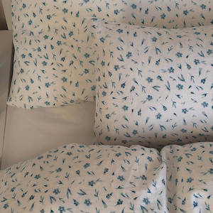 Frontpage: Irem Muslin Duvet Cover Set