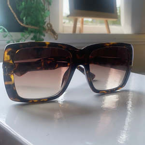 Products: “Bottomless Brunch”