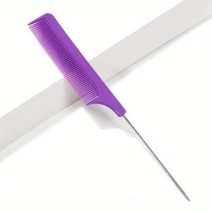 Accesories: Tail Comb