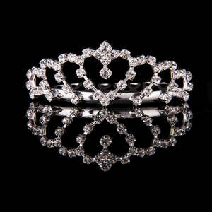 Accesories: Small Heart Tiara