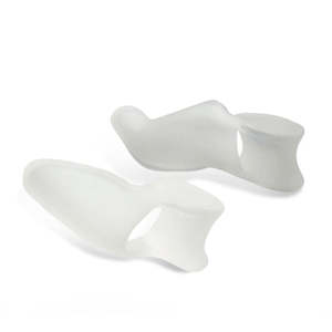 Pointe Accesories: Bunheads Bunion Guard and Toe Spreader