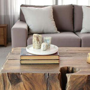 Himalayan aquamarine crystals & ceramic interiors pack