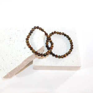 NZ-made tigers eye crystal bracelet