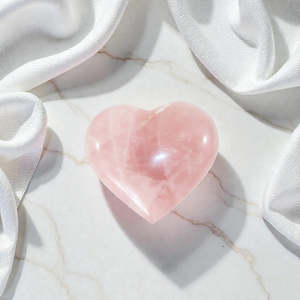 Gift Ideas Under 100: Rose quartz heart crystal - Medium
