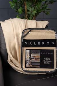 Living: Valeron Victoria Blanket