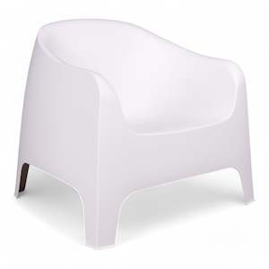 Outdoor 1: Ergon Chair