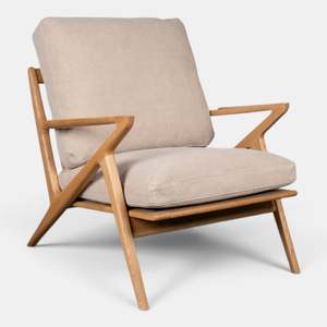 Living: Larvik Lounge Chair