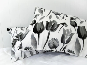 Products: Midnight Garden Linen Pillowcase Pair