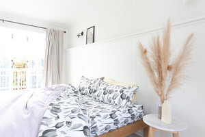 Products: Midnight Garden Linen Fitted Sheet