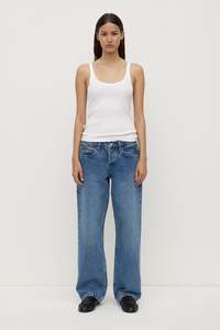 Low Rise Relaxed Jean