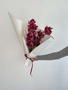 Bouquets: Cymbidium Orchids En Masse