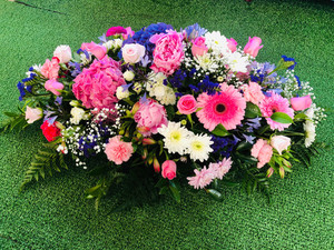 casket tribute 01 Astina Floral Design