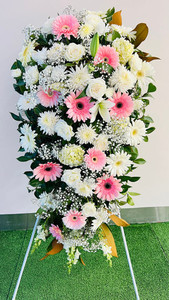 stand tribute02 Astina Floral Design