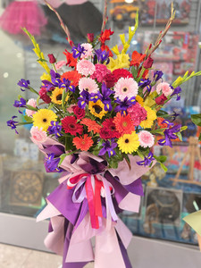 arrangement on stand02 Astina Floral Design