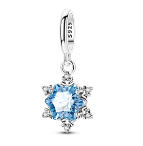 Charms: Iskar Winter Star Charm
