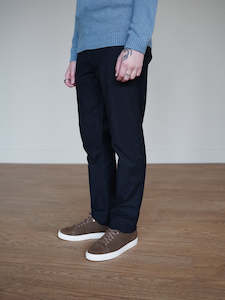 Essentials: Classic Chino - Navy