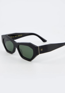 Isle Of Eden: Emily Black