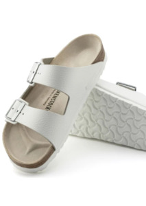 Birkenstock: Birkenstock ARIZONA Smooth Leather White Narrow Width