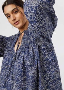 Quinn Top Marina Tile