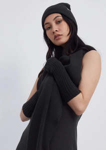Standard Issue: Rib Beanie Black