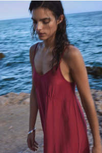 Yerse Flowy Maxi Dress Dark Red