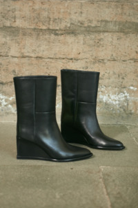 Jvam: Max Boot Black