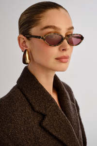 Accessories: The Olive Mocha Tort